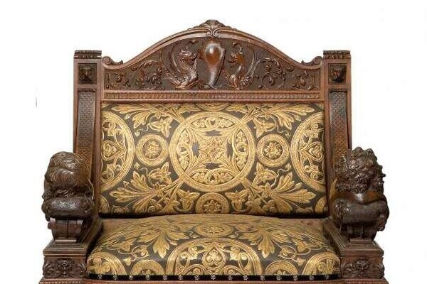 Fauteuil néo-Renaissance